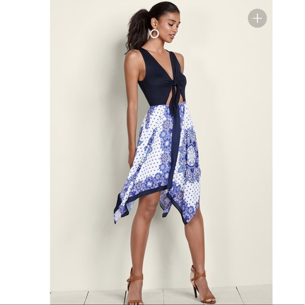 Cut out detail dress